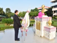 20211020-laying-a-wreath-008