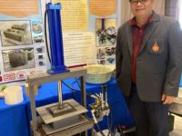 เครื่องอิฐ1