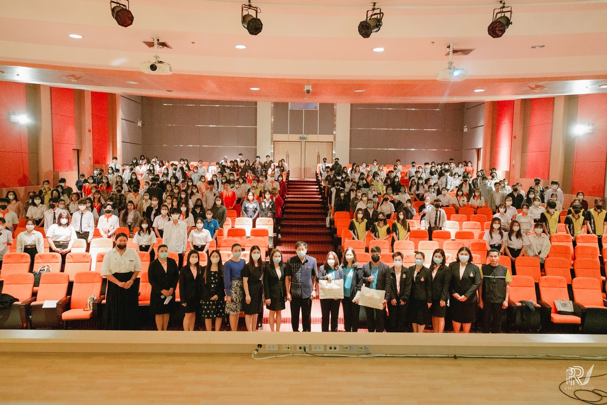 LINE_ALBUM_ปัจฉิมกยศ_๒๓๐๒๒๓_0_0