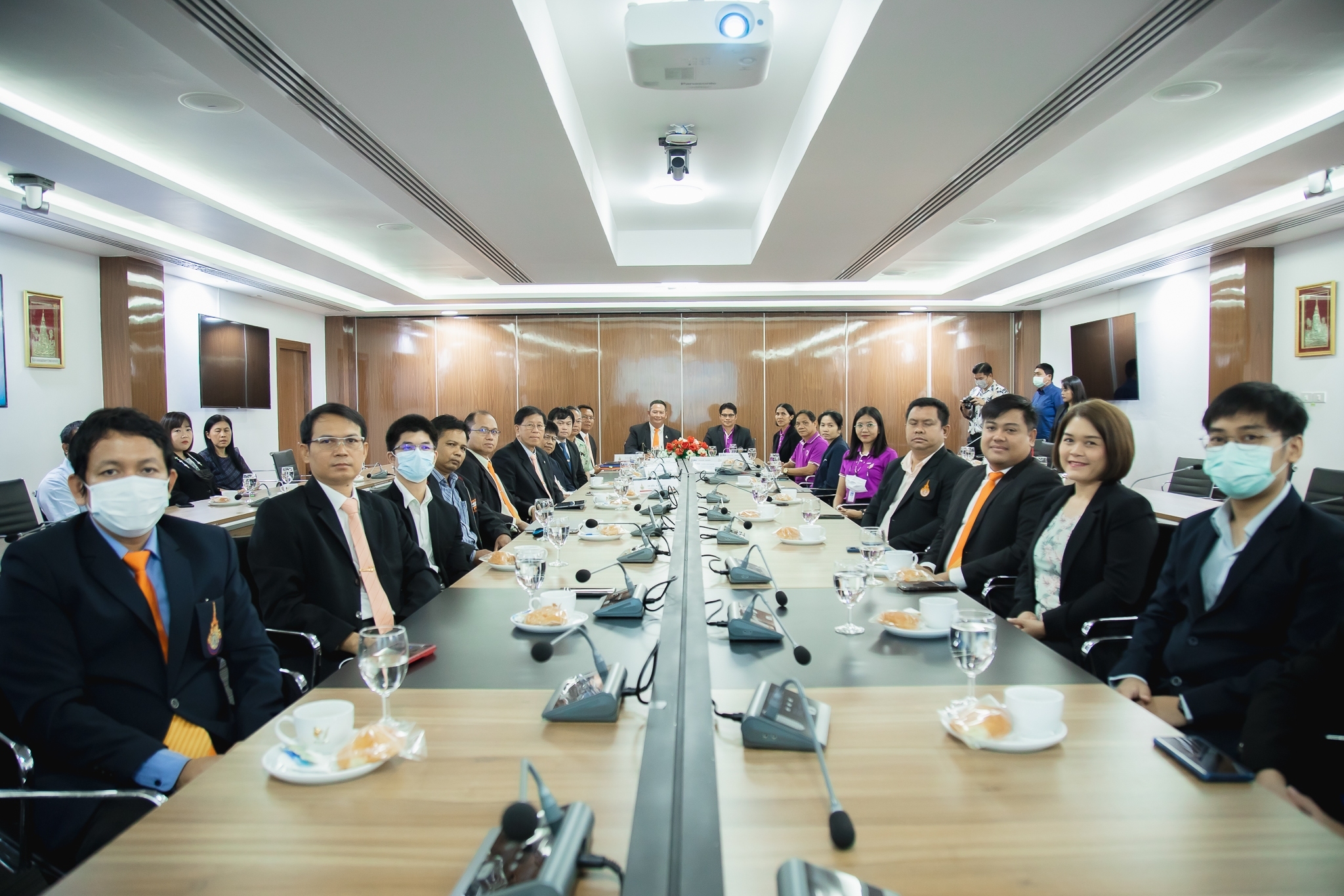 LINE_ALBUM_MOU การไฟฟ้า_๒๓๐๔๑๙_5