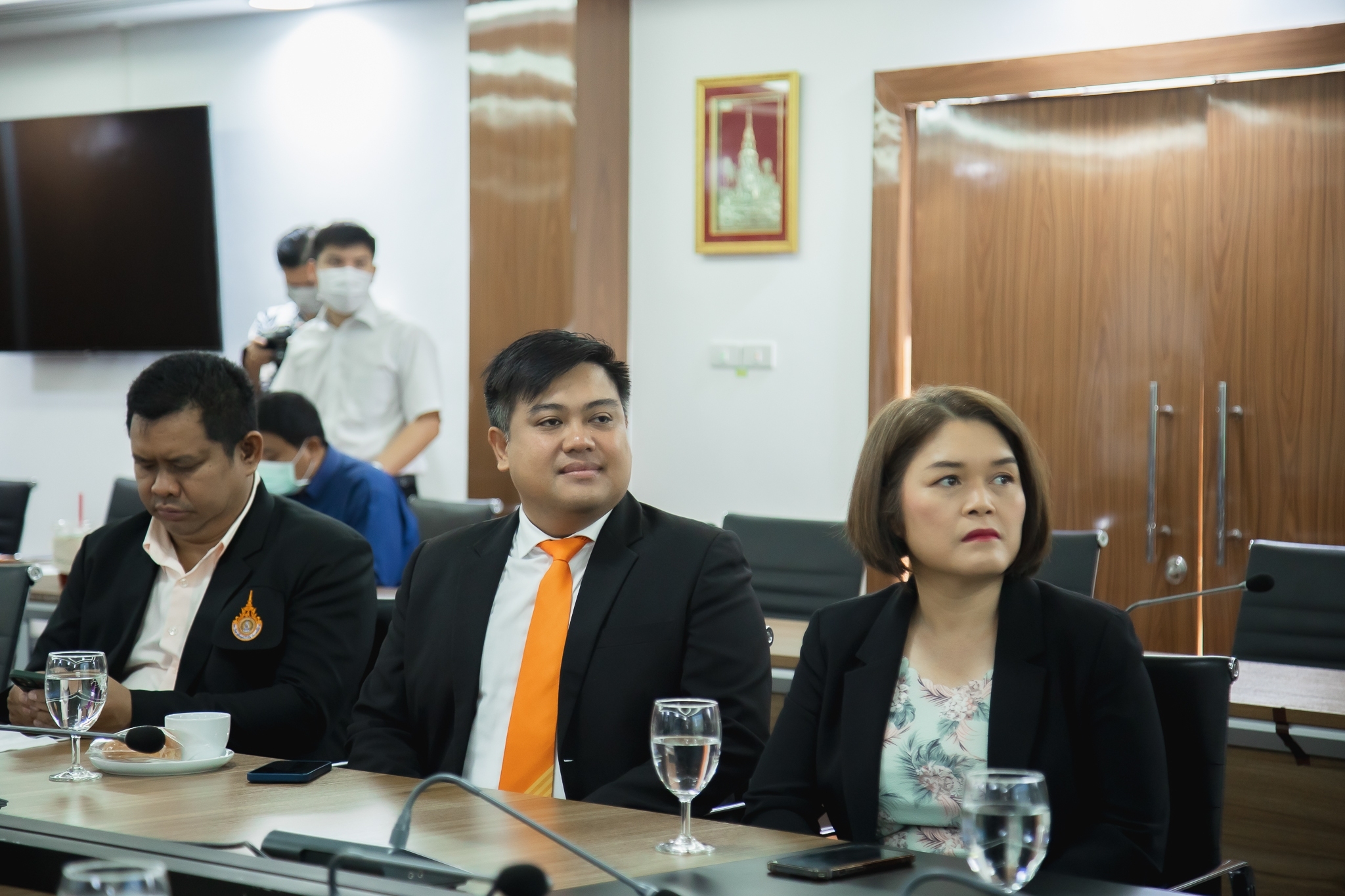 LINE_ALBUM_MOU การไฟฟ้า_๒๓๐๔๑๙_7