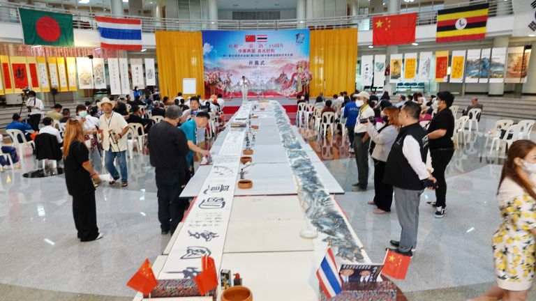 b2bf6c98b4a723692a15fcaa6