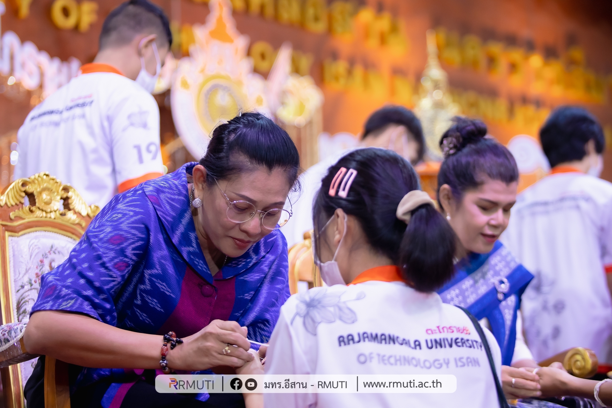 LINE_ALBUM_ก้าวแรก มทร.อีสาน แคแสดช่อที่ ๑๙_๒๓๐๗๐๓_21