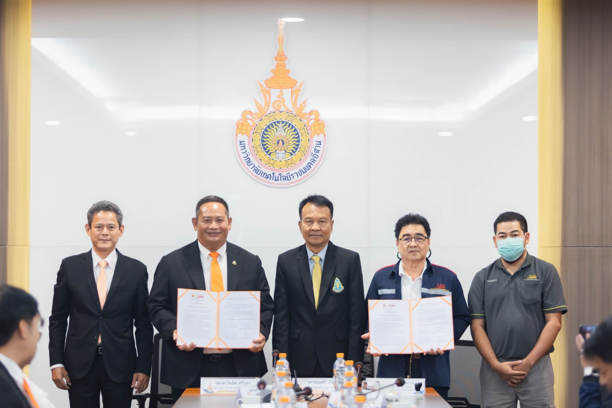 LINE_ALBUM_ระบบรางMOU_๒๓๑๑๑๐_10