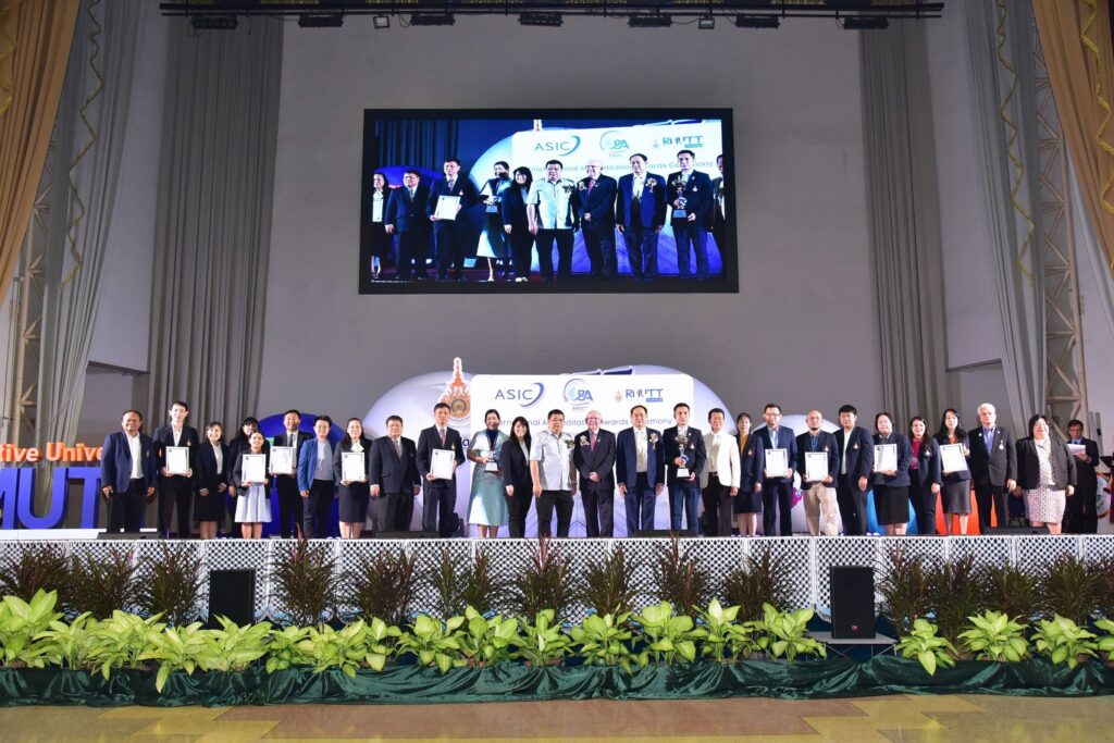 20231130-open-house-2024-455_0-1024×683