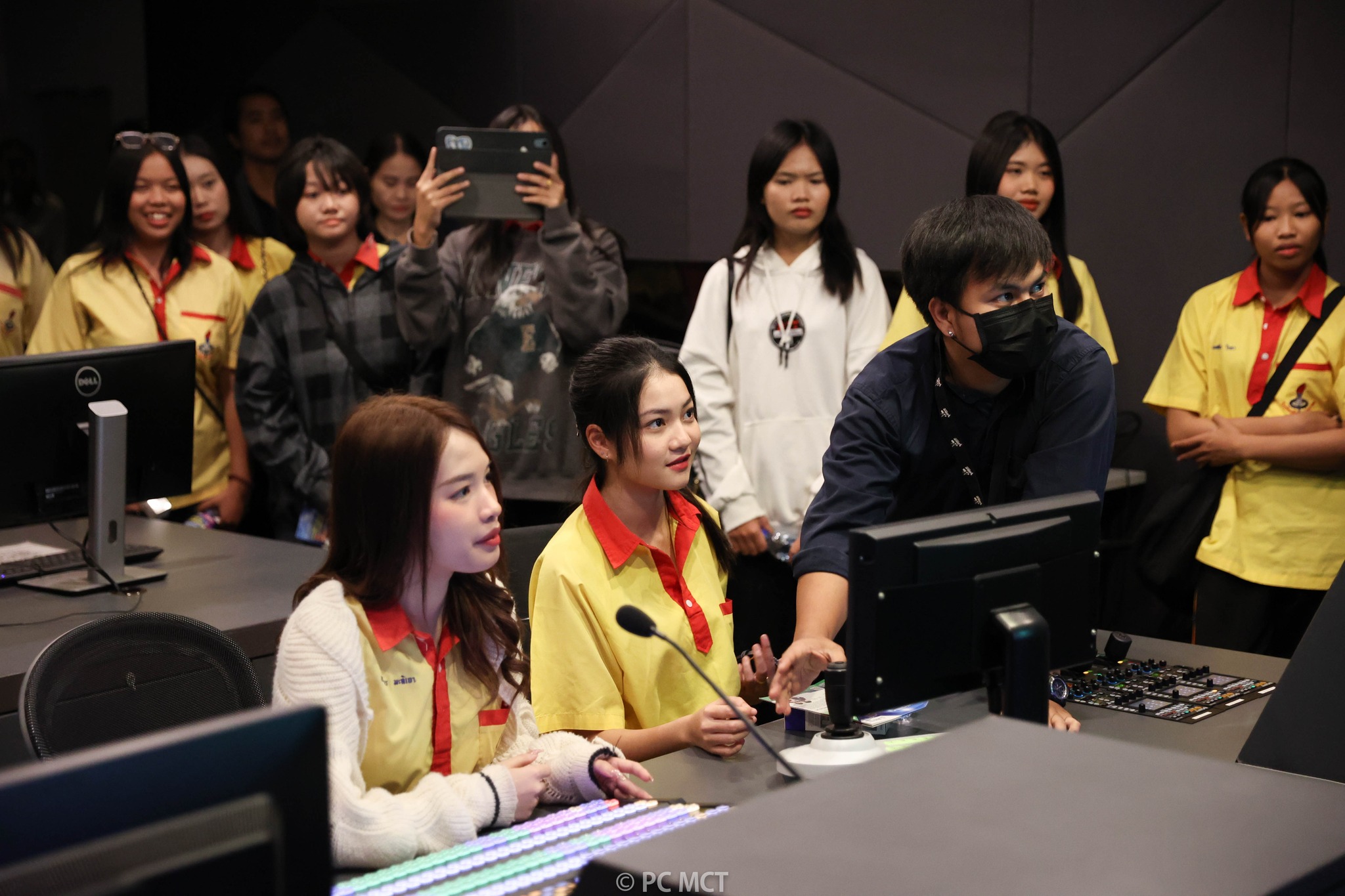 421008924_897537315706670_1634884532864873322_n