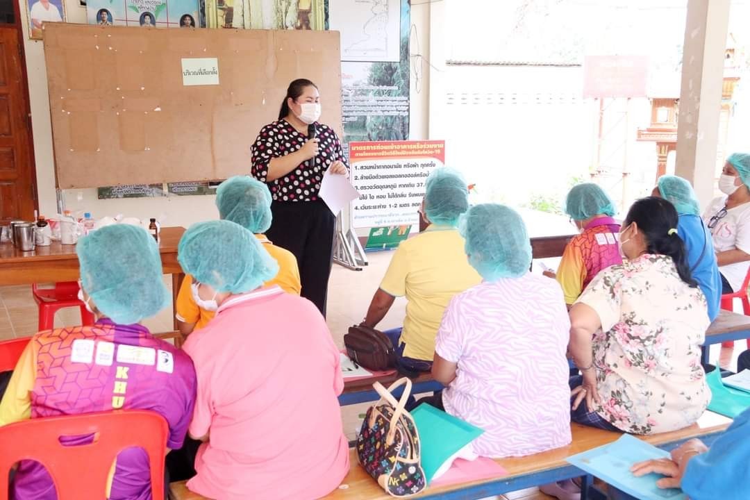 LINE_ALBUM_ถ่ายทอดการแปรรูปผลิตภัณฑ์จากพืชสมุนไ_240307_20