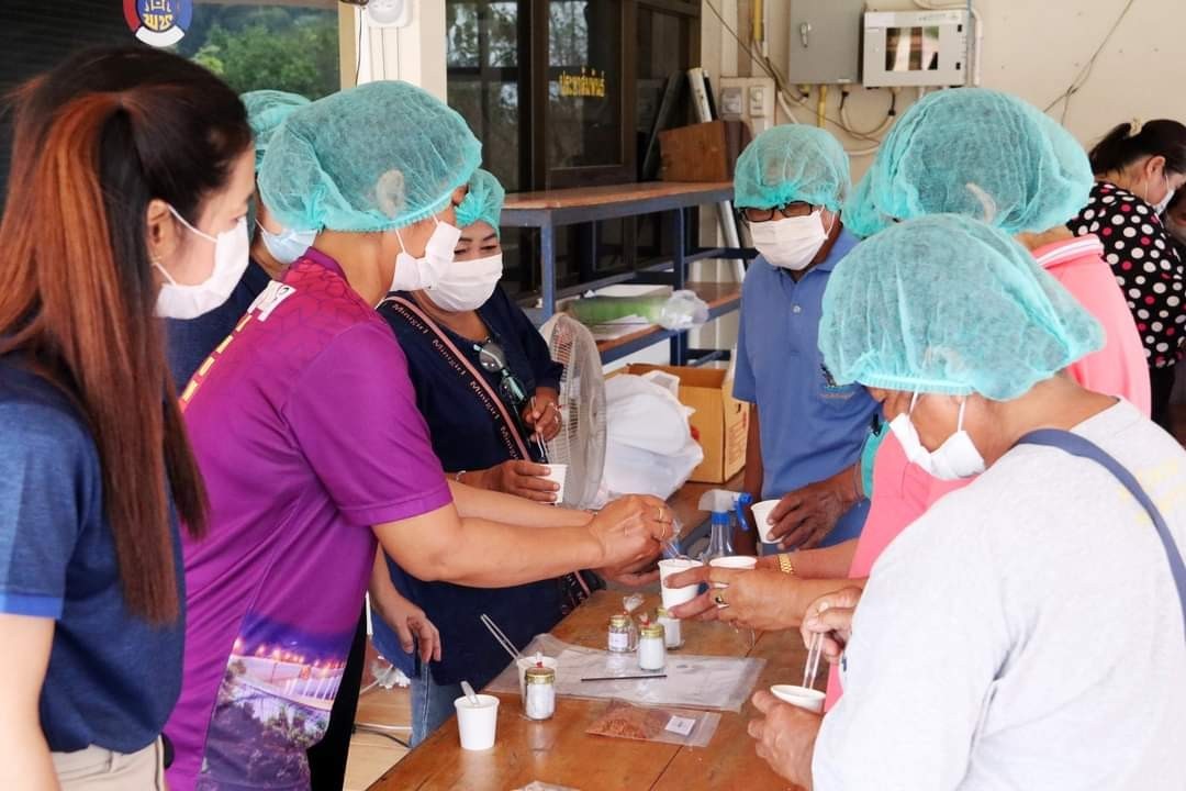 LINE_ALBUM_ถ่ายทอดการแปรรูปผลิตภัณฑ์จากพืชสมุนไ_240307_25