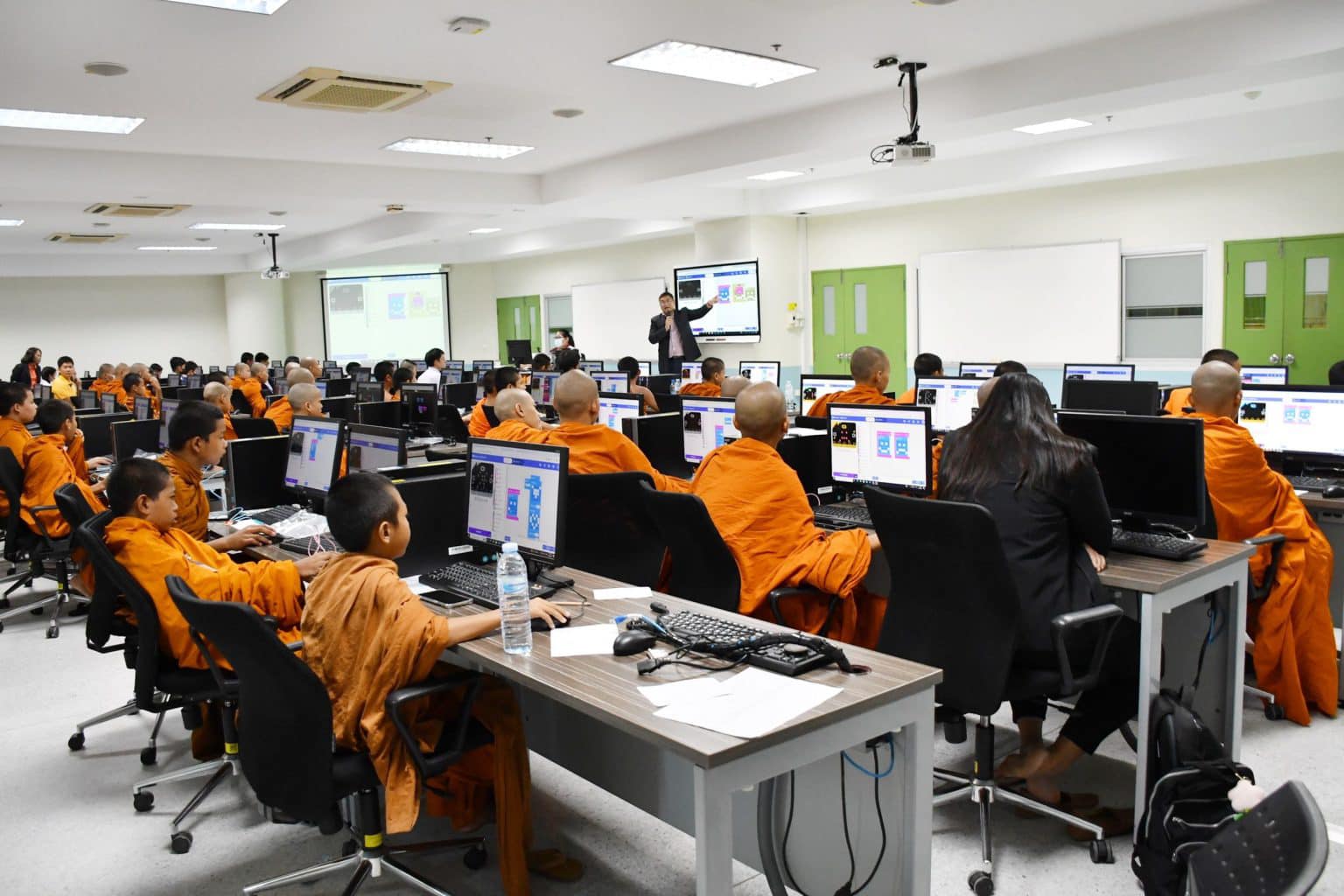 448849081_865906832237277_3631620414436728643_n