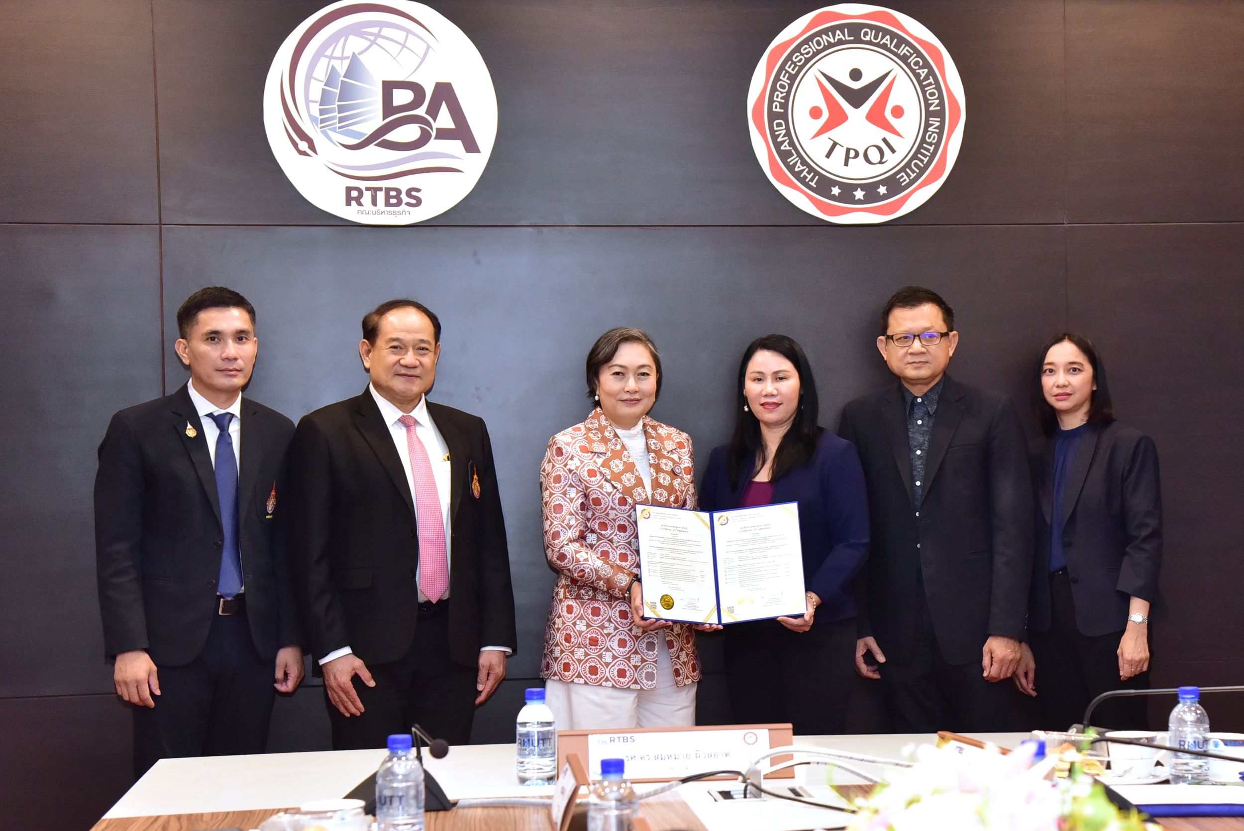 20241015-BusrmuttCertifiedbyTPQI-09