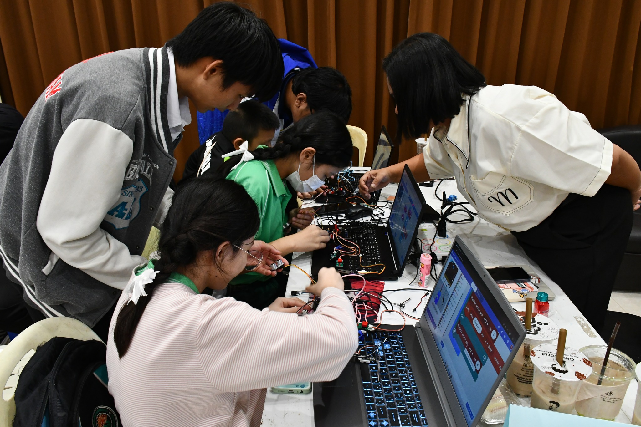 538516303_1337769085023661_6624345726913814813_n_0