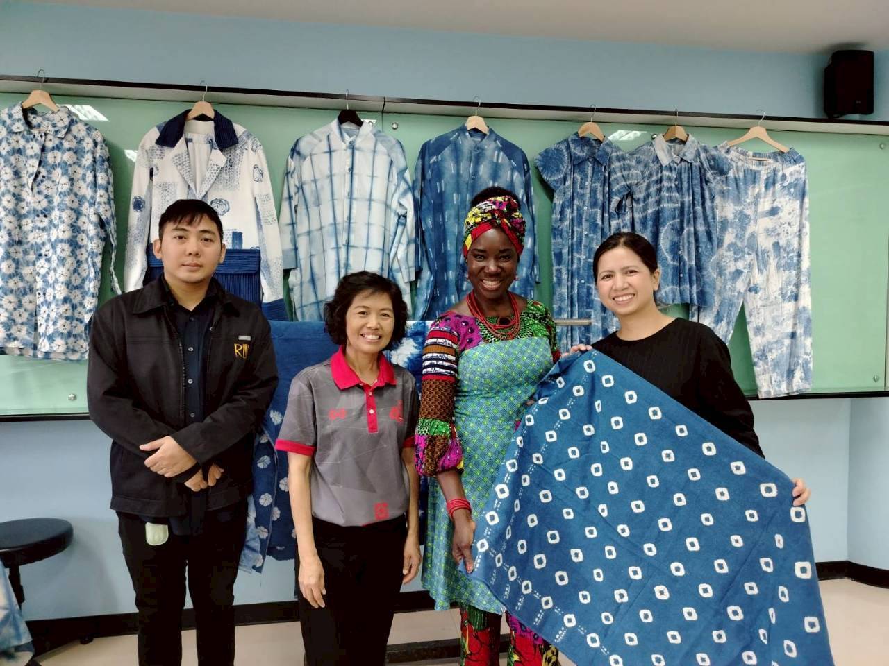 20250910-RMUTT-Weaves-Global-Creativity-01