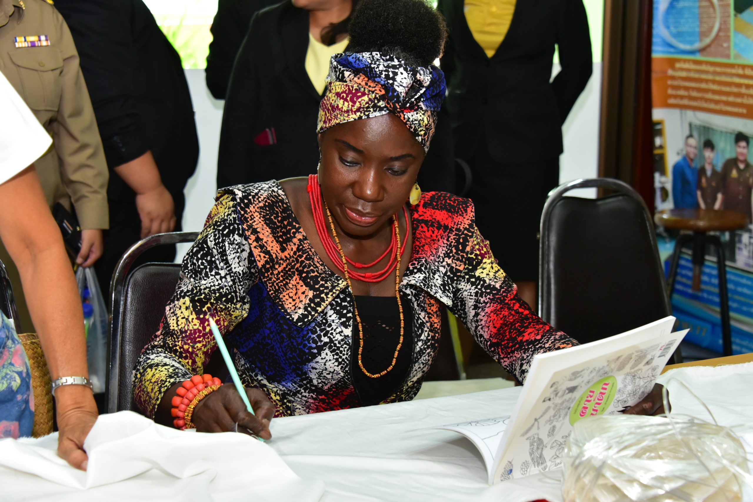 20250910-RMUTT-Weaves-Global-Creativity-11