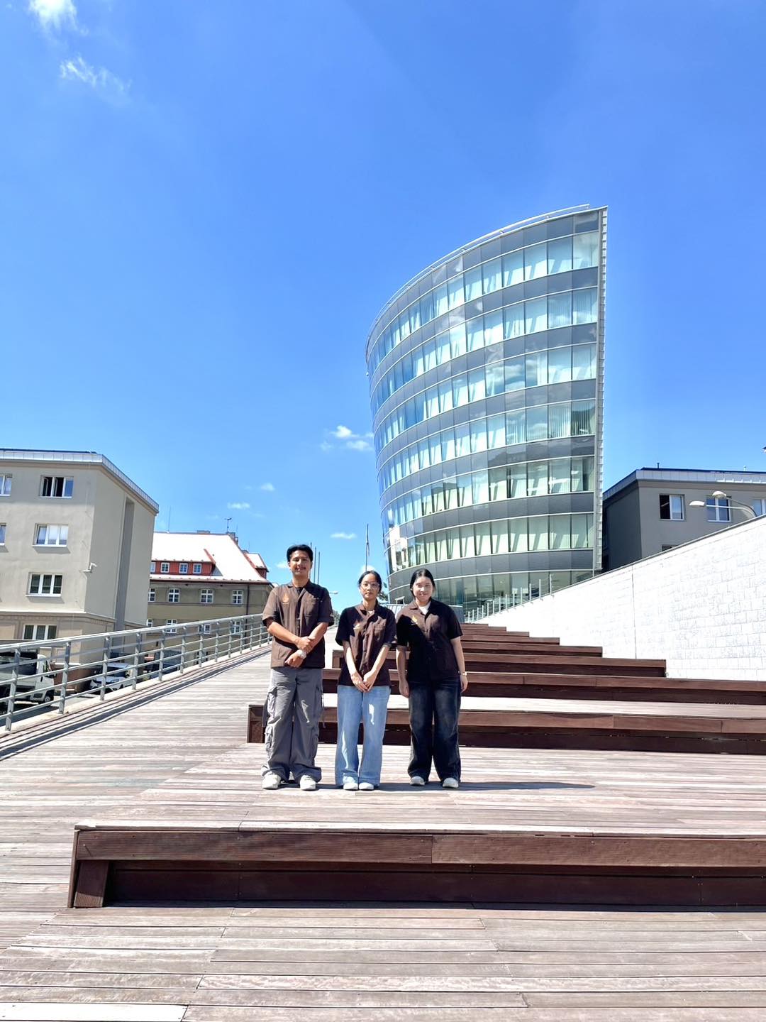 540477860_743566502001489_8705897235606371823_n