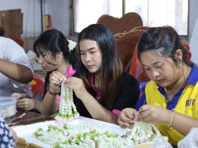 คหกรรมศาสตร์สร้างสรรค์ คณะศิลปศาสตร์ มทร.ศรีวิชัย ร่วมสร้างสรรค์ “เรือพระวัดสระเกษ” สืบสานประเพณีลากพระเมืองสงขลา