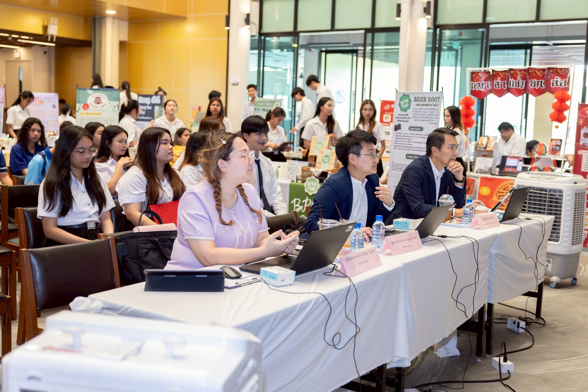 557592796_1259491705980629_7799401765587792464_n