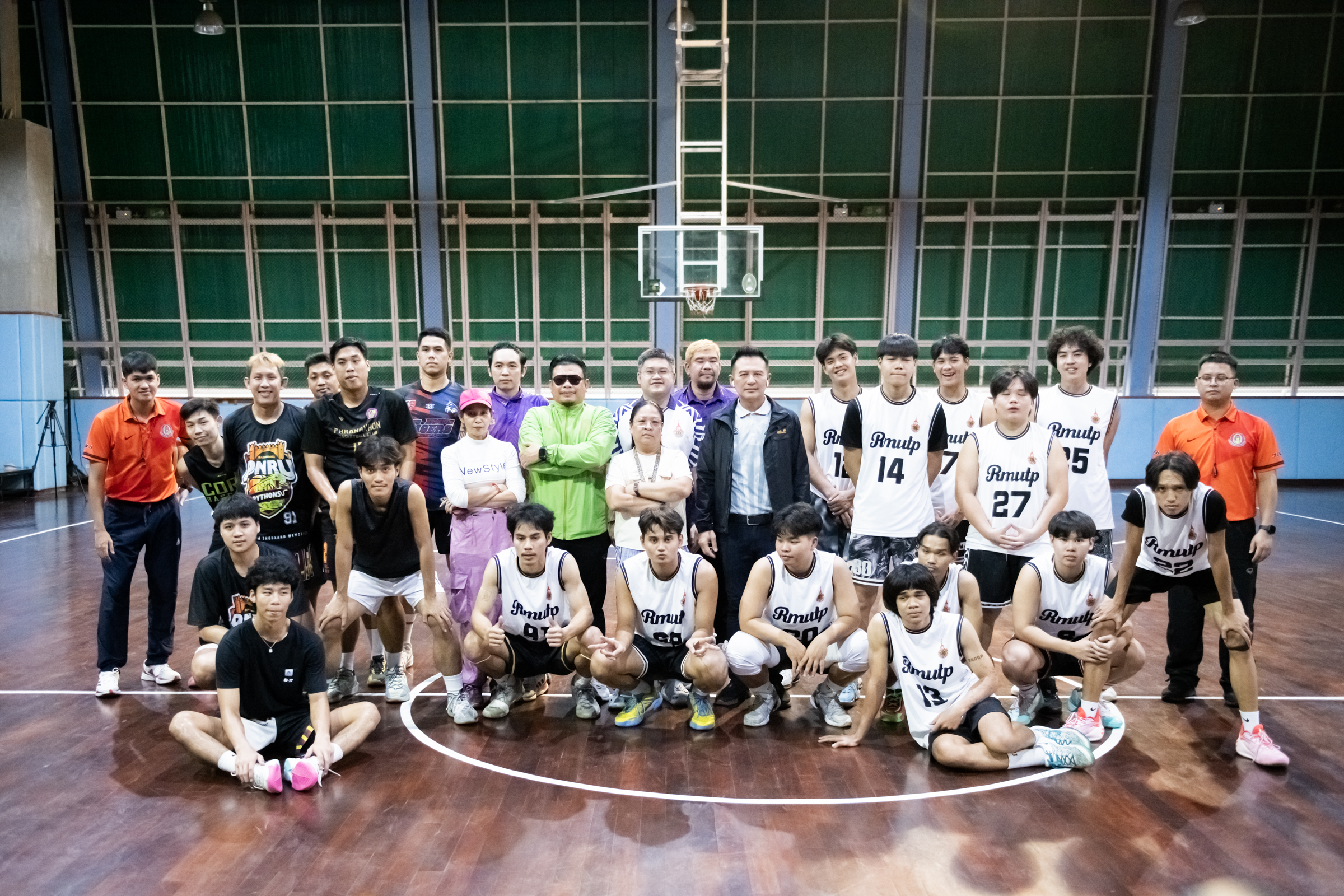 มหาวิทยาลัยเทคโนโลยีราชมงคลพระนคร ร่วมกับมหาวิทยาลัยราชภัฏพระนคร จัดกิจกรรมสานสัมพันธ์ 2 พระนคร