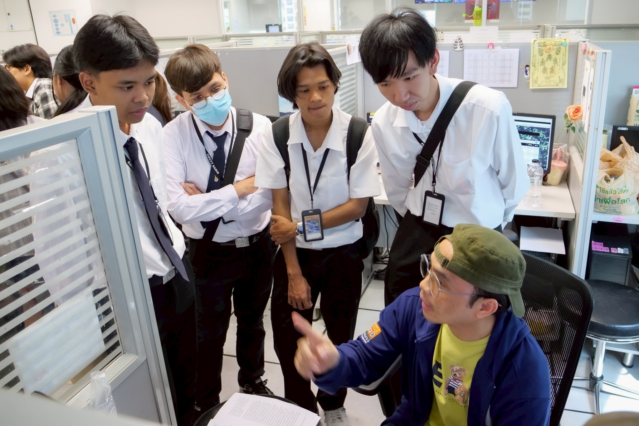 LINE_ALBUM_ดูงานช่อง 3_250930_2