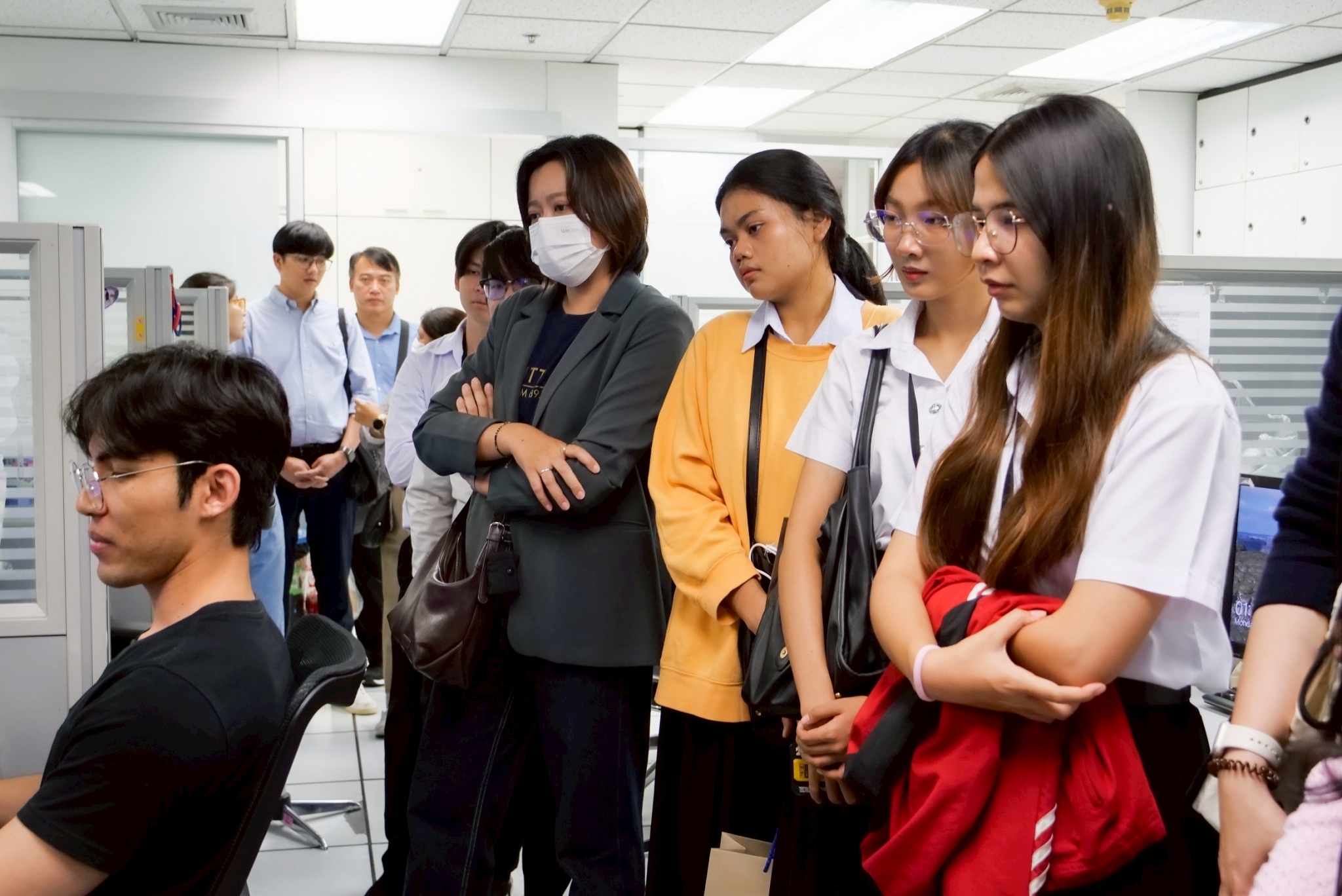 LINE_ALBUM_ดูงานช่อง 3_250930_4