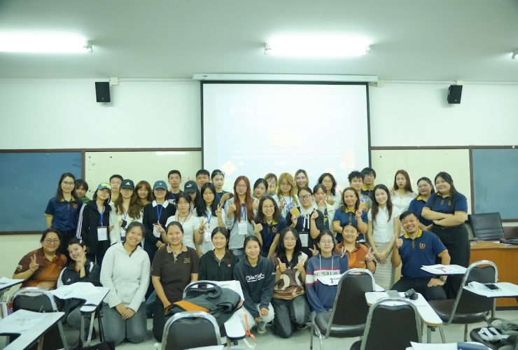 คณะวิทย์ มทร.ล้านนา จัด STEM And Cultural Camp