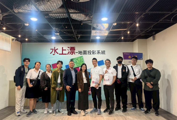 อาจารย์เข้านิเทศนักศึกษาสหกิจศึกษา ณ มหาวิทยาลัย NPTU ไต้หวัน