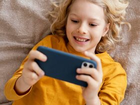 นิวยอร์กเตรียมบังคับแพลตฟอร์มโซเชียลมีเดียติดคำเตือน