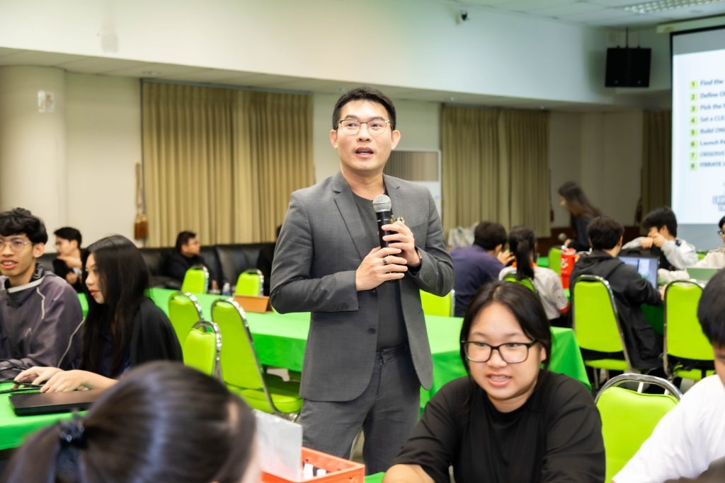 มทร.อีสาน จัดโครงการเร่งสร้างผู้ประกอบการเทคโนโลยีแบบเข้มข้น