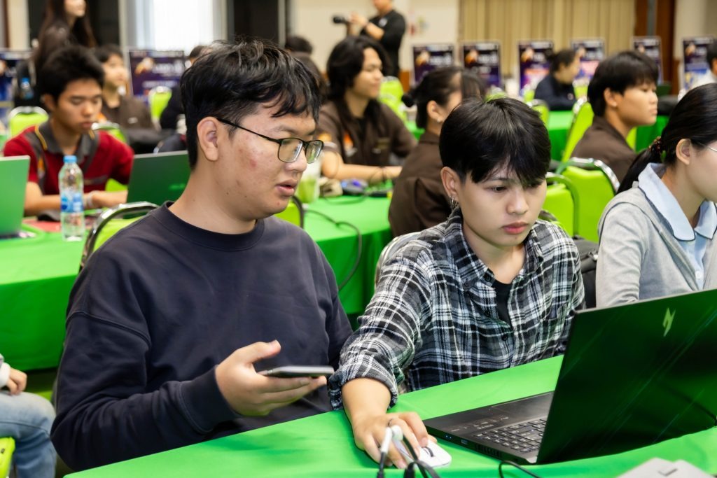 มทร.อีสาน จัดโครงการเร่งสร้างผู้ประกอบการเทคโนโลยีแบบเข้มข้น