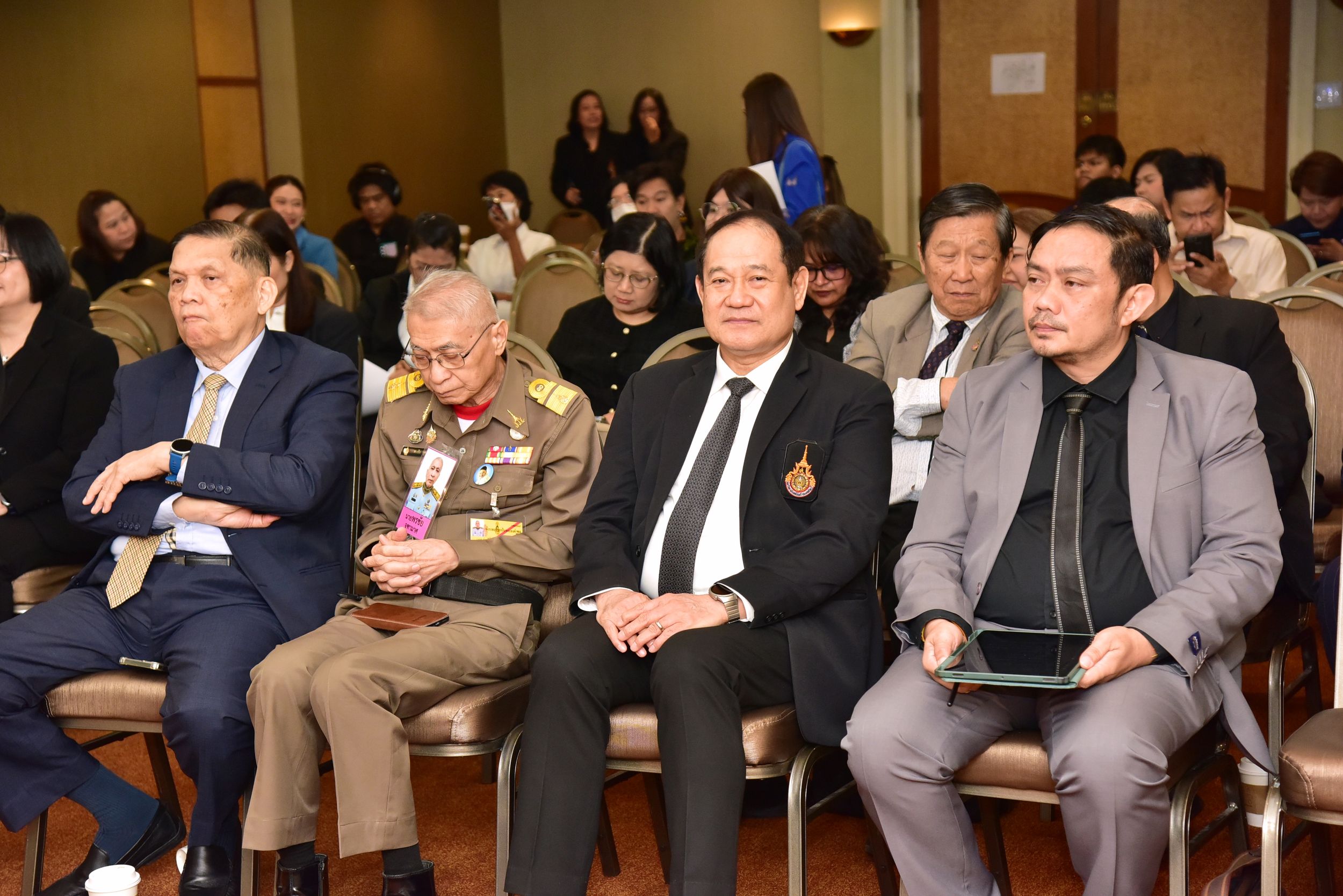 9 ราชมงคล MOU สำนักงานกองทุนอ้อยและน้ำตาลทราย ขับเคลื่อนงานวิจัย นวัตกรรมอ้อย