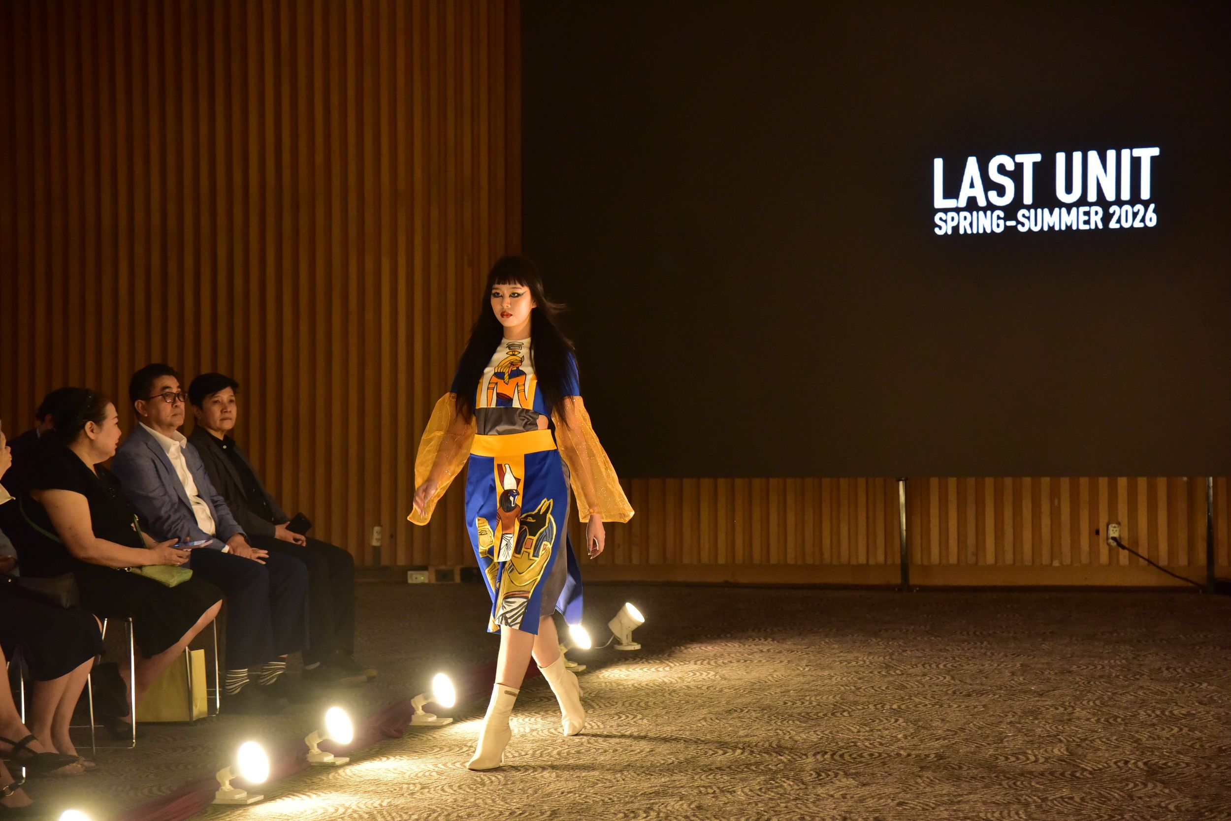 นิทรรศการศิลปนิพนธ์ สุริยศิลป์