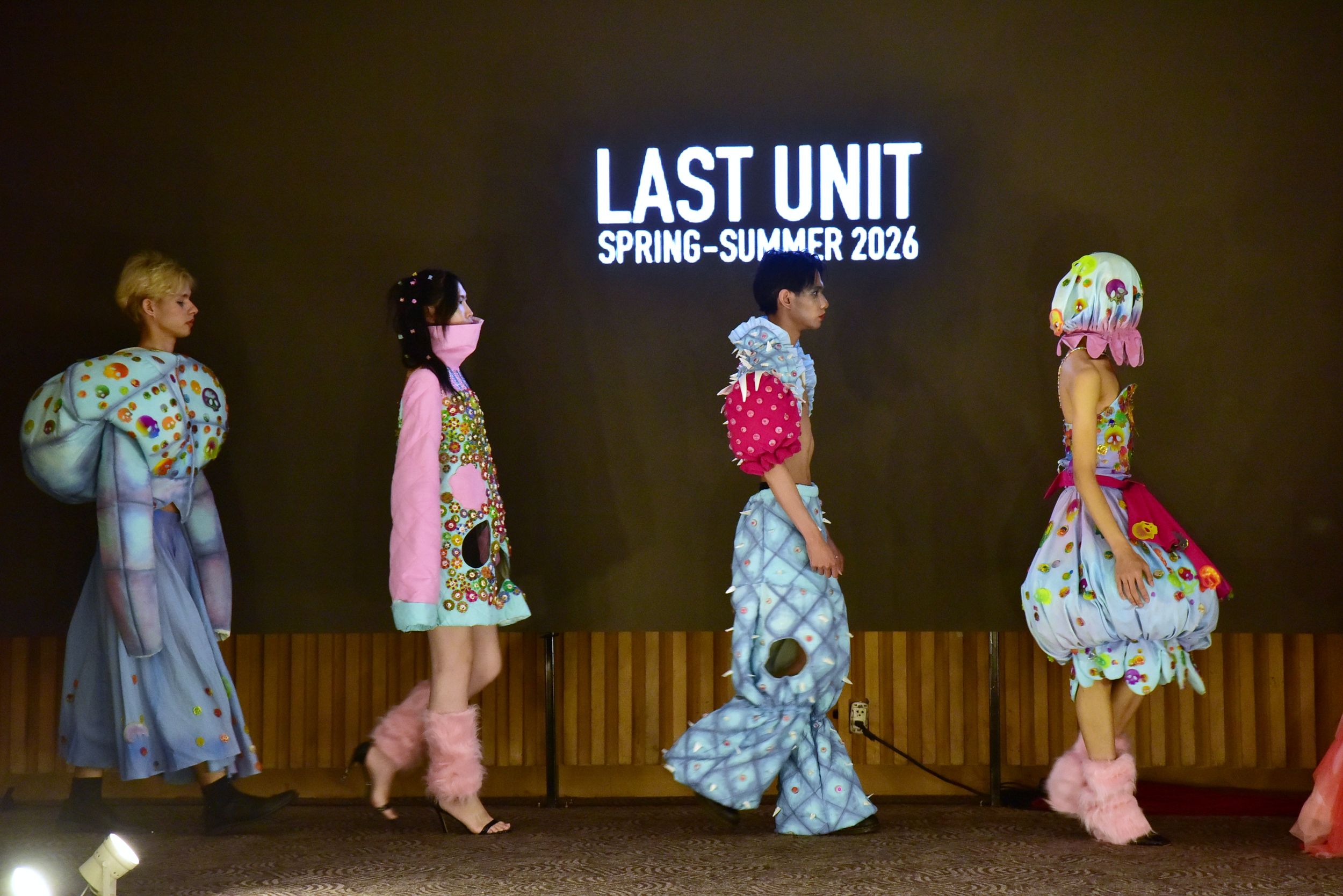 นิทรรศการศิลปนิพนธ์ สุริยศิลป์