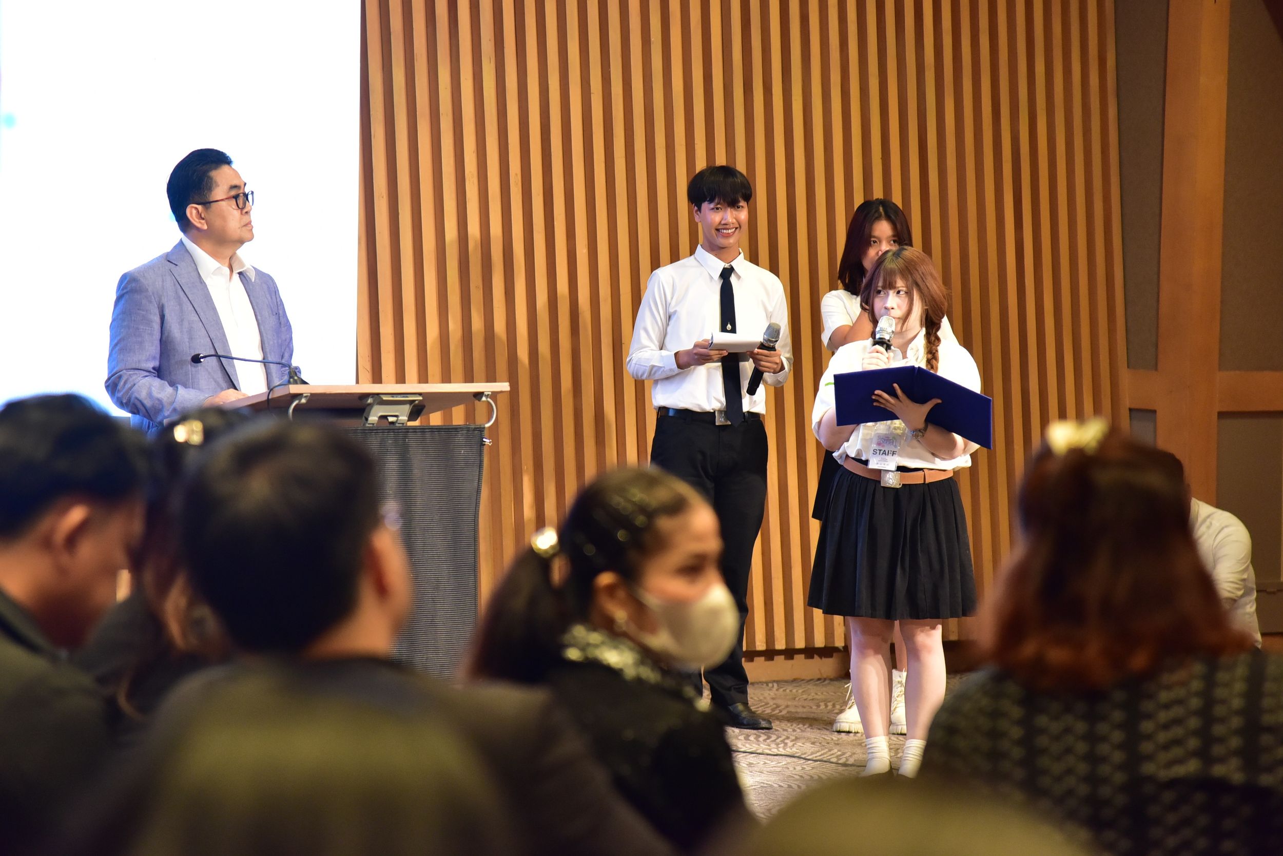 นิทรรศการศิลปนิพนธ์ สุริยศิลป์