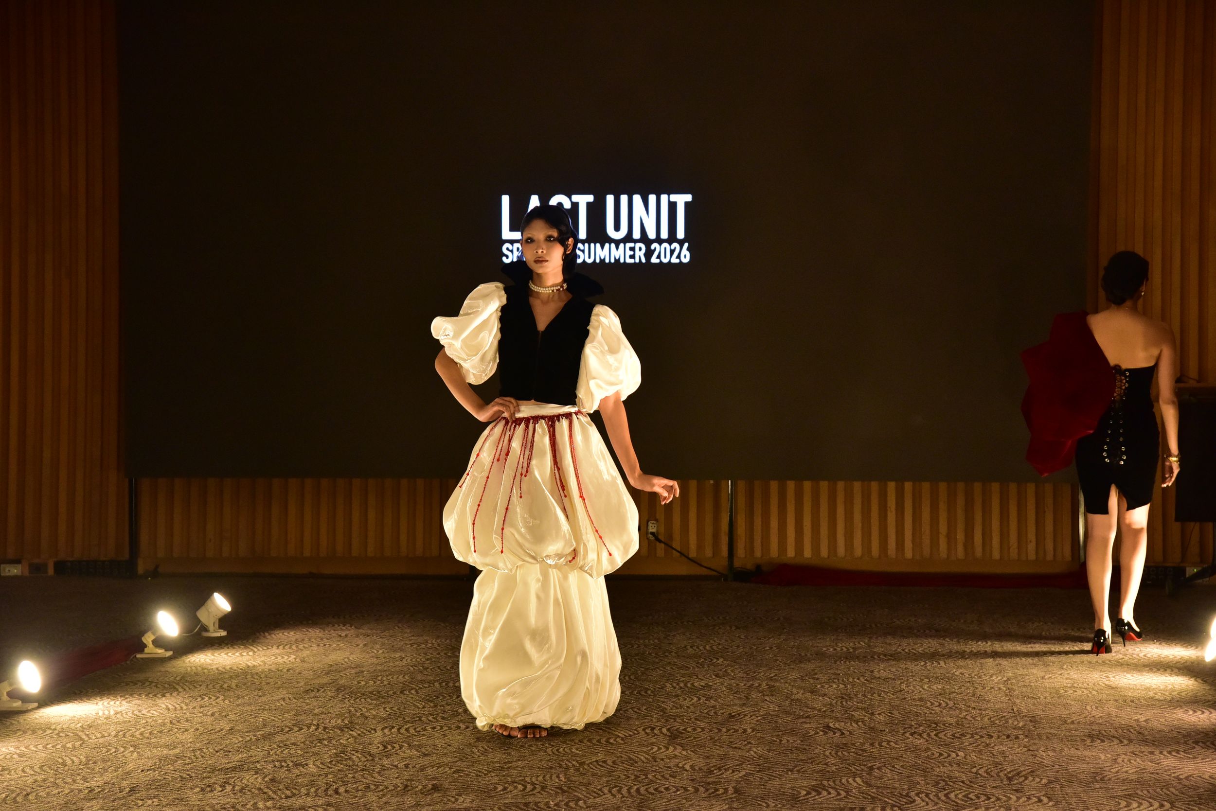 นิทรรศการศิลปนิพนธ์ สุริยศิลป์