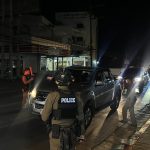 ตำรวจ ตั้งด่าน