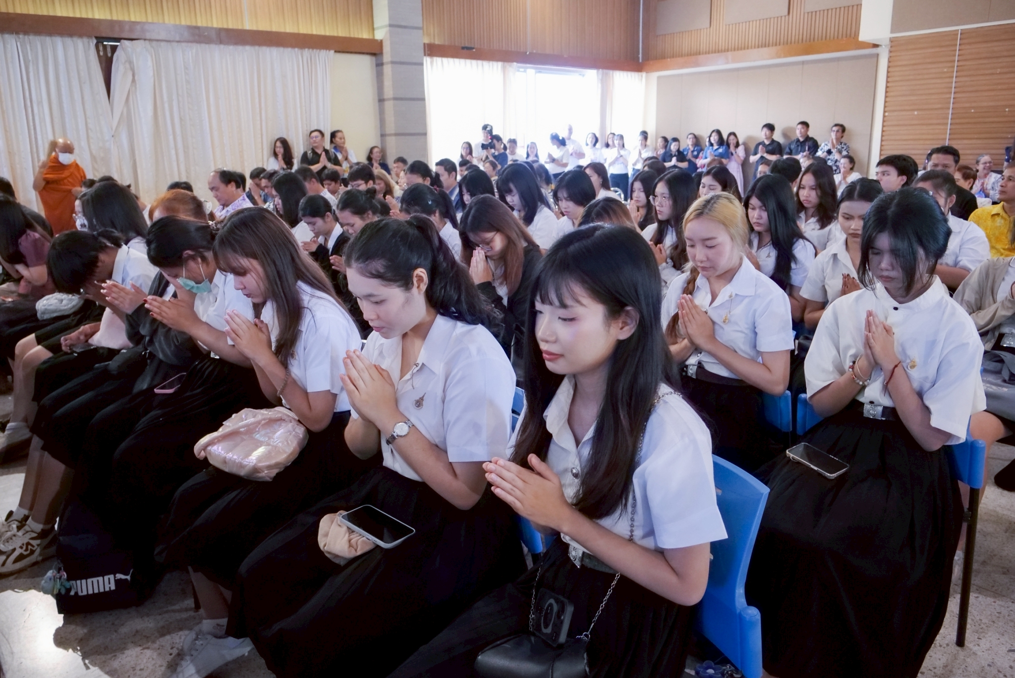 มทร.ธัญบุรี สรงน้ำพระ_260409_51