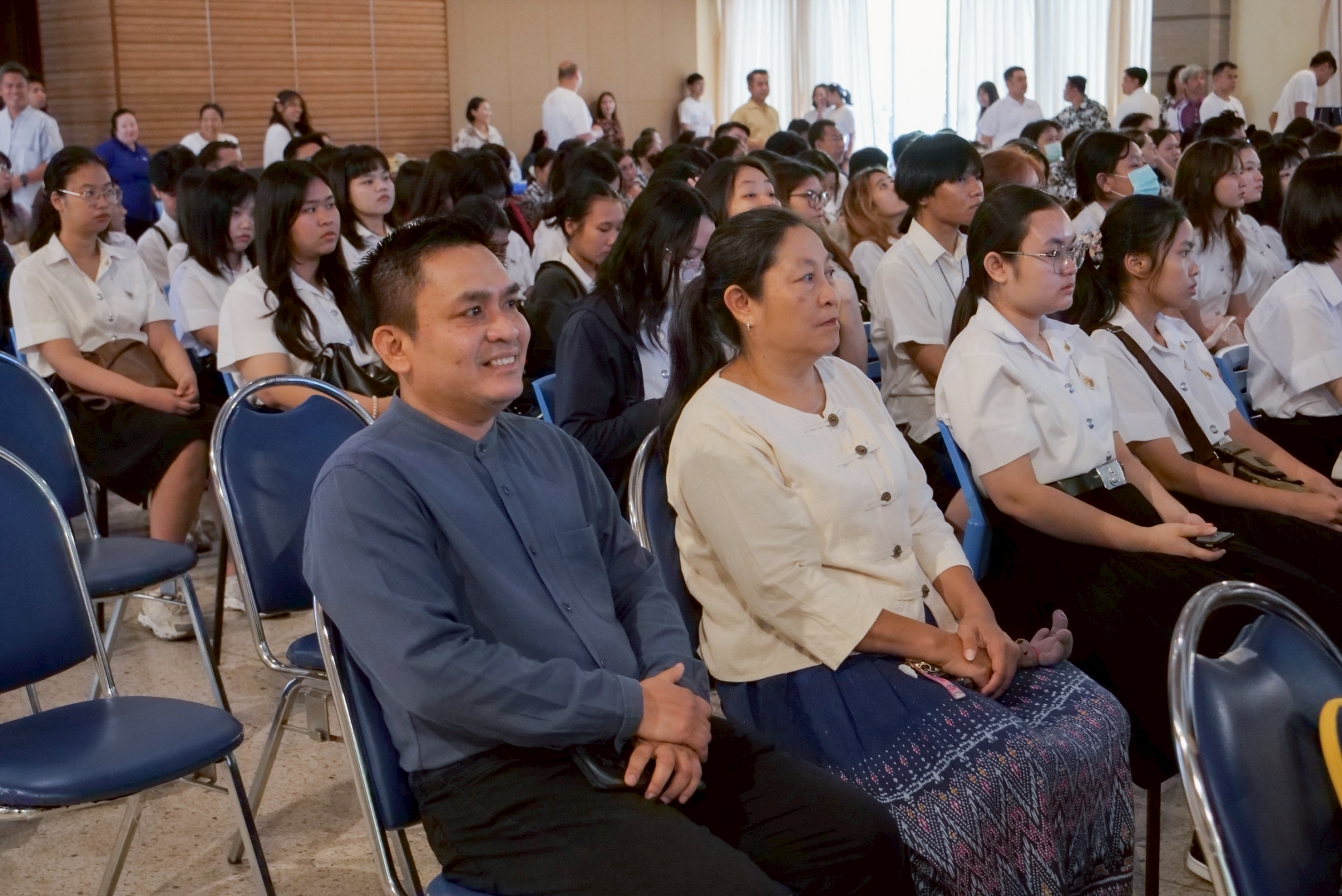 มทร.ธัญบุรี สรงน้ำพระ_260409_51