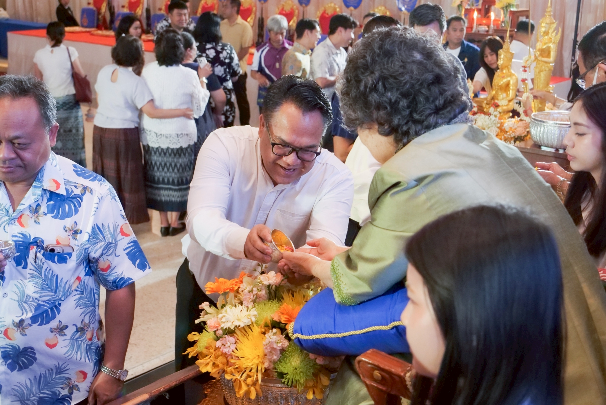 มทร.ธัญบุรี สรงน้ำพระ_260409_51