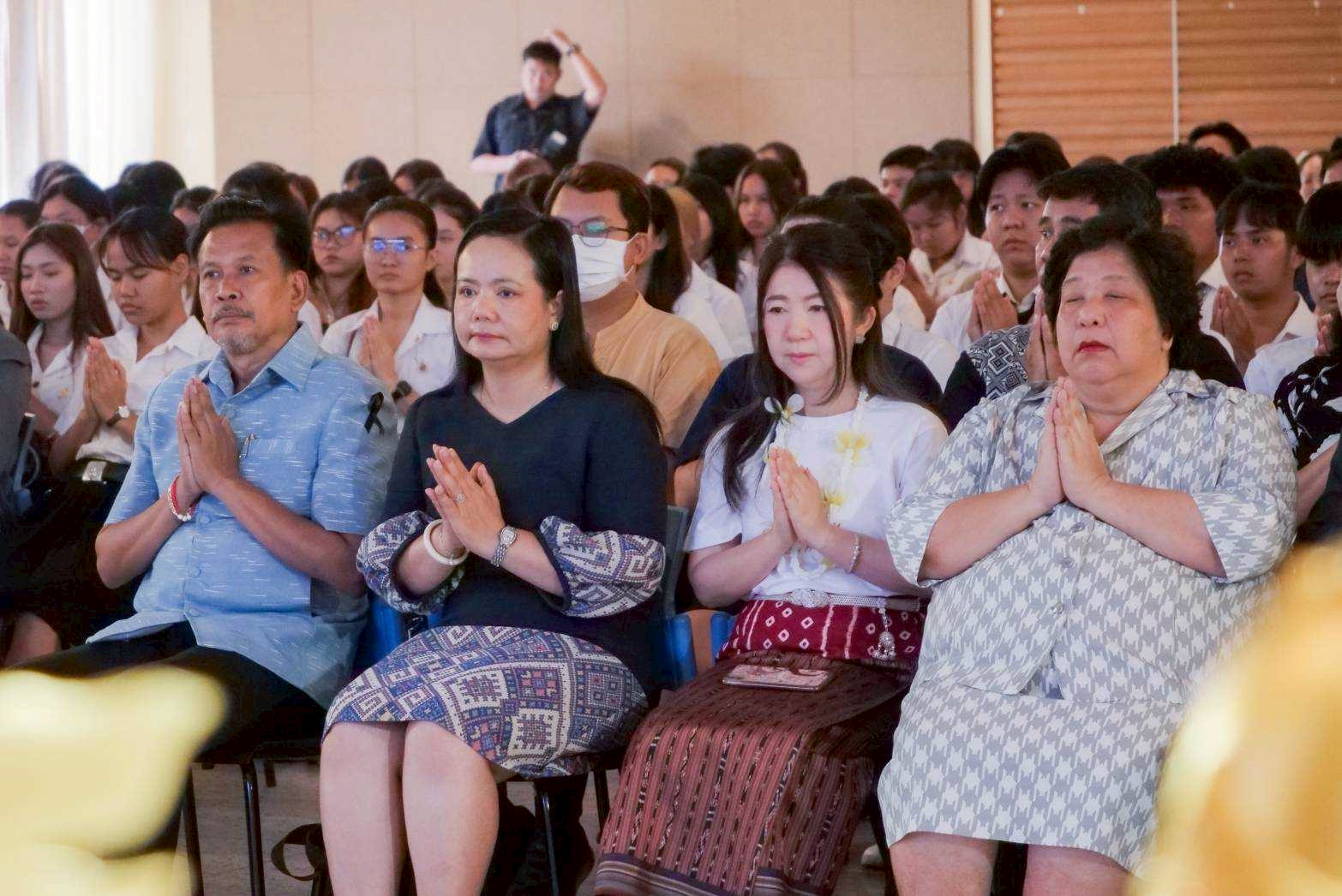 มทร.ธัญบุรี สรงน้ำพระ_260409_51