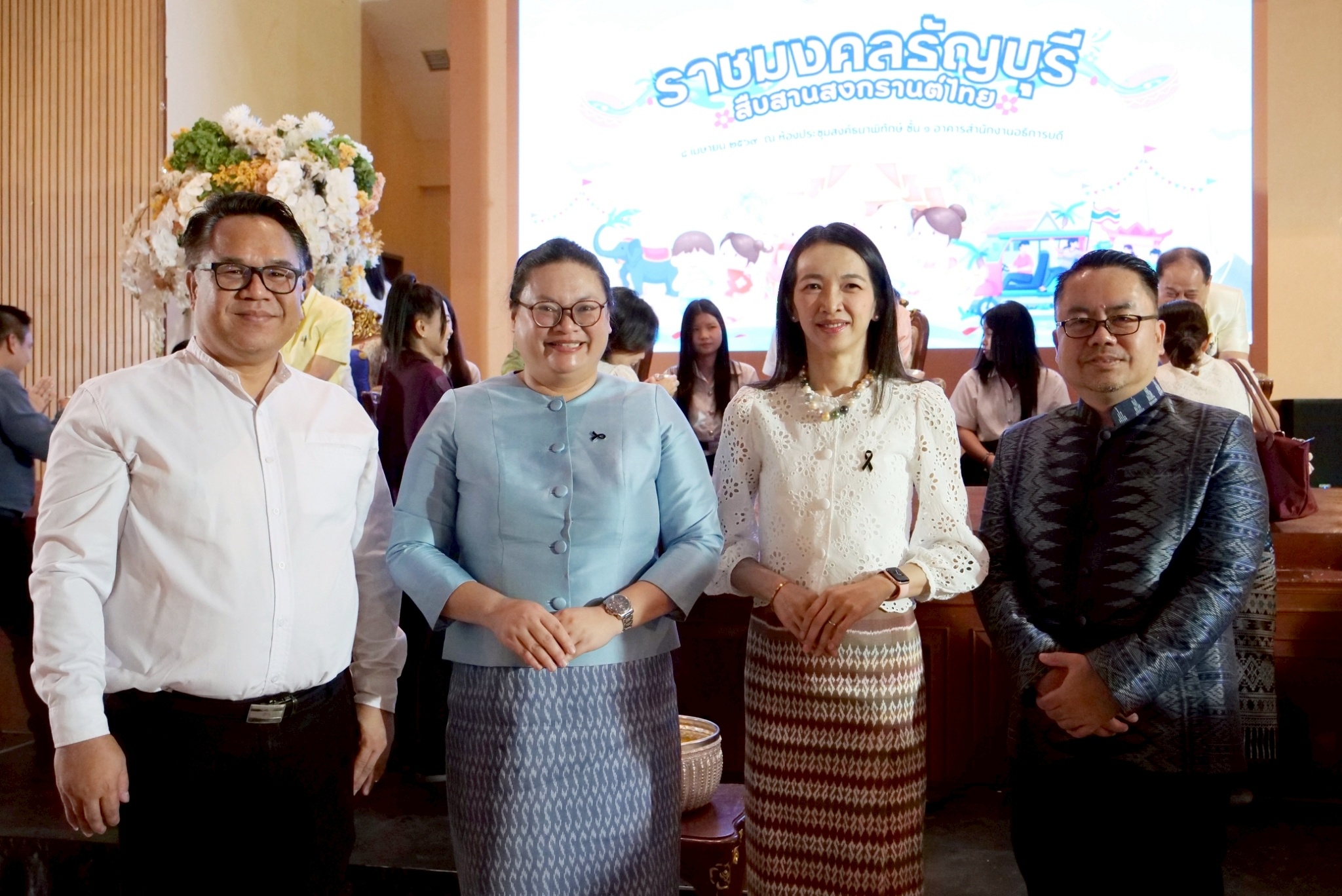 มทร.ธัญบุรี สรงน้ำพระ_260409_51