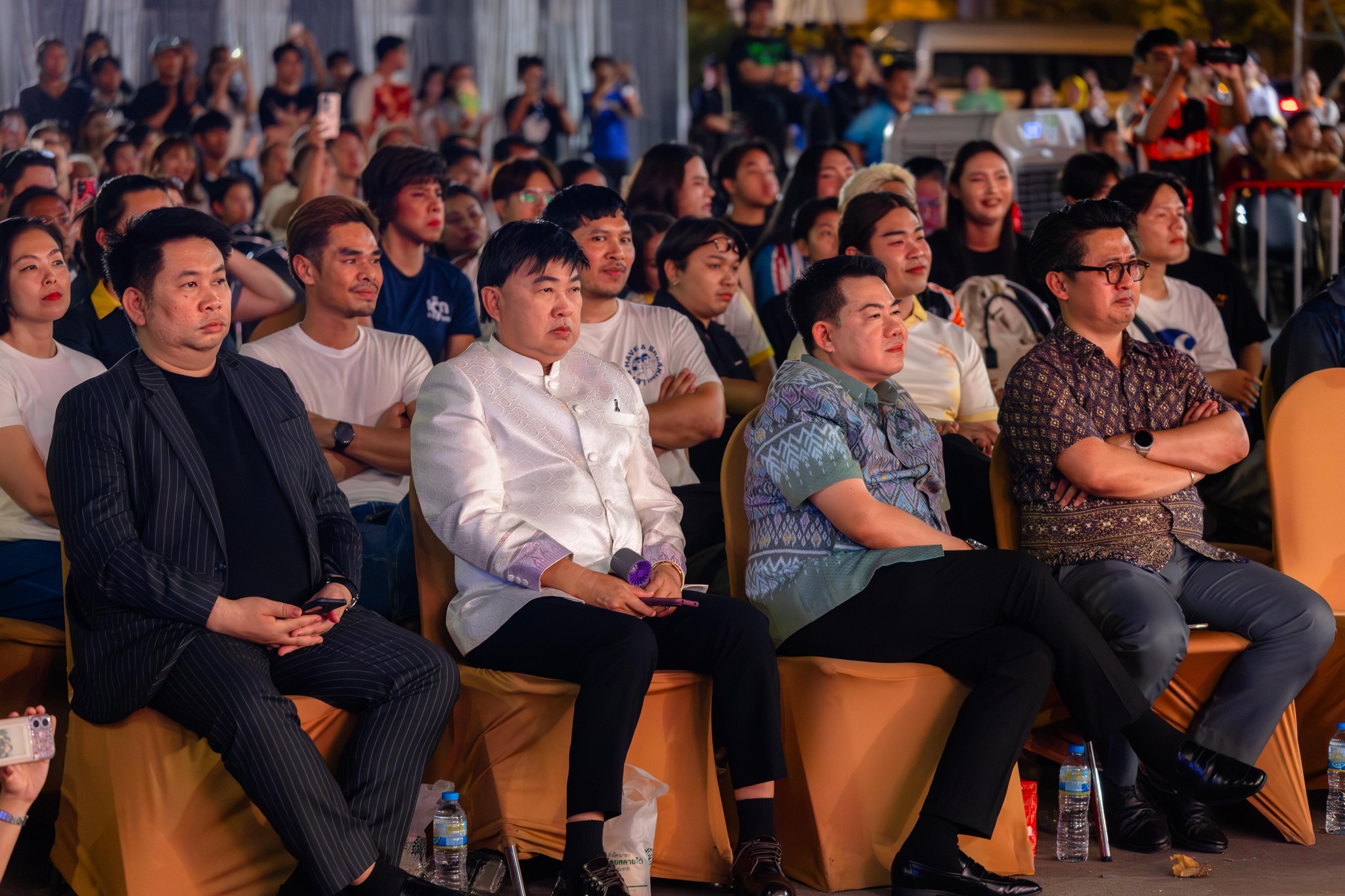 มทร.อีสาน คว้าแชมป์การประกวดขับร้องเพลงลูกทุ่งประเภททีม