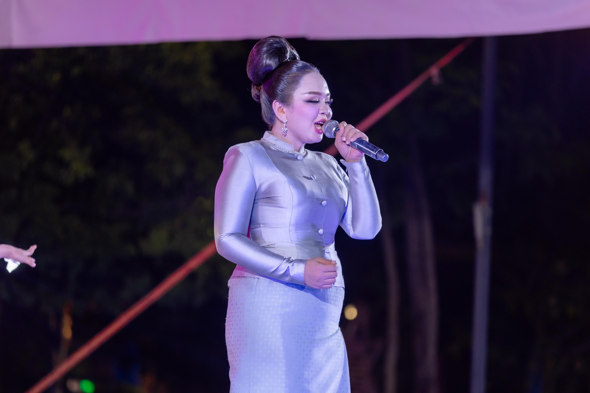 มทร.อีสาน คว้าแชมป์การประกวดขับร้องเพลงลูกทุ่งประเภททีม