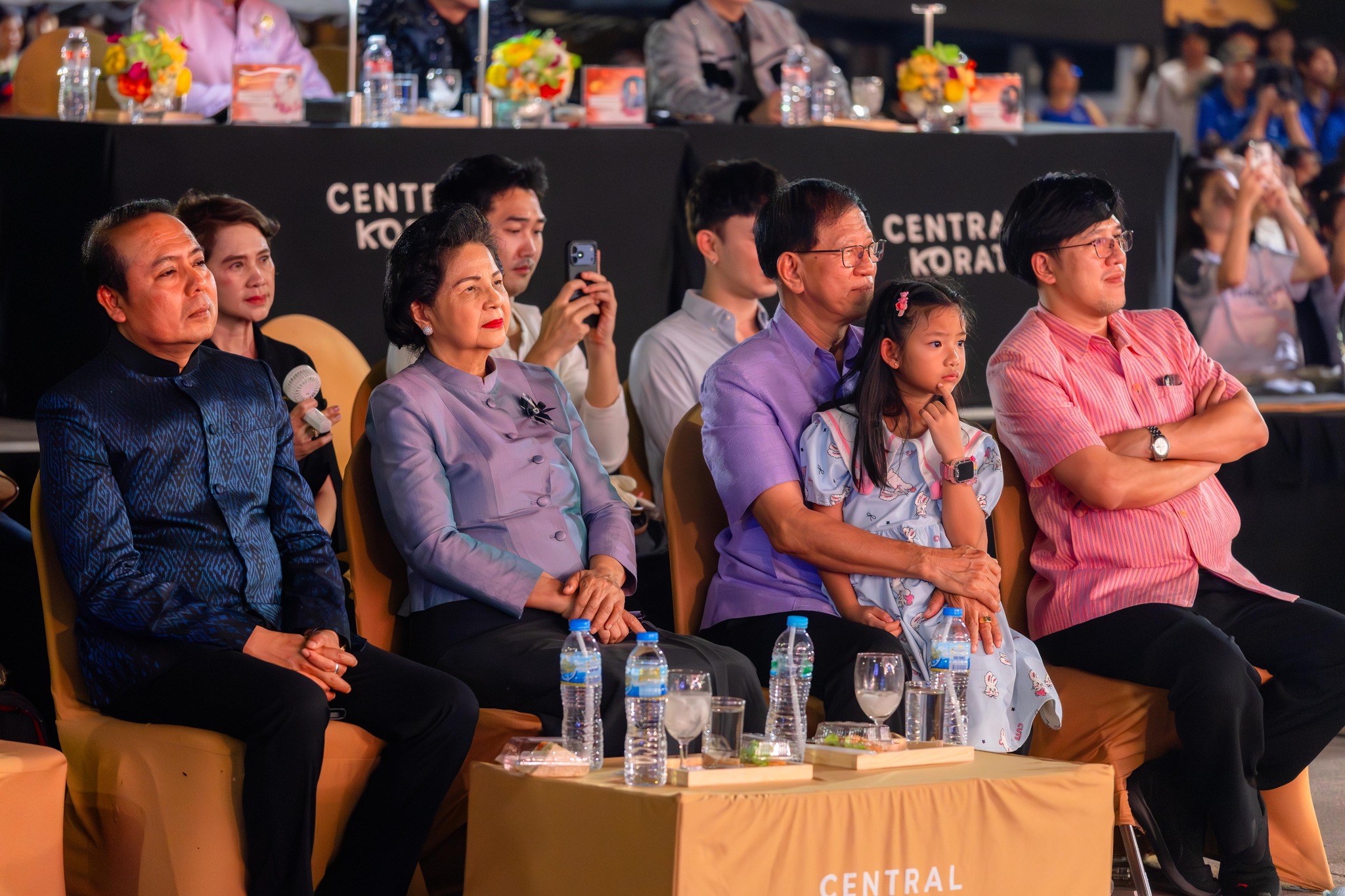 มทร.อีสาน คว้าแชมป์การประกวดขับร้องเพลงลูกทุ่งประเภททีม