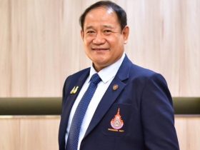 รศ.ดร.สมหมาย ผิวสอาด อธิการบดี มทร.ธัญบุรี