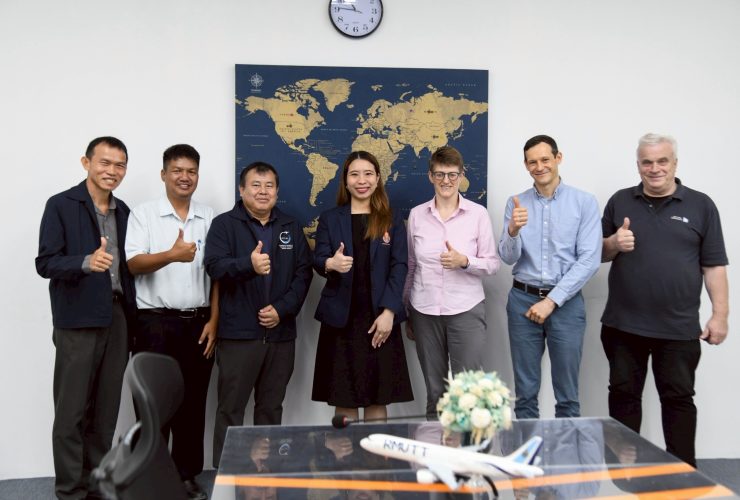 วิศวกรรมศาสตร์ มทร.ธัญบุรี รับการตรวจประเมินห้องสอบ EASA จากผู้เชี่ยวชาญเยอรมนี