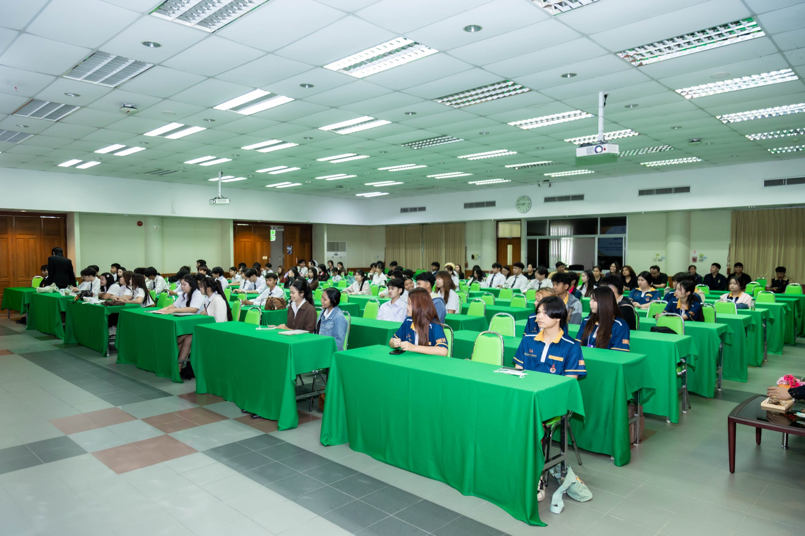 มทร.อีสานจัดอบรมเชิงปฏิบัติการพัฒนาศักยภาพ ผู้นำนักศึกษา ประจำปี 2569