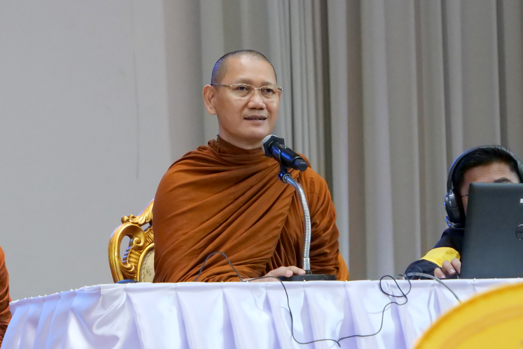 สมาคมผู้ทำคุณประโยชน์ ร่วม มทร.ธัญบุรี จัดพิธีมอบรางวัลเสาอโศกผู้นำศีลธรรม ปี 2569