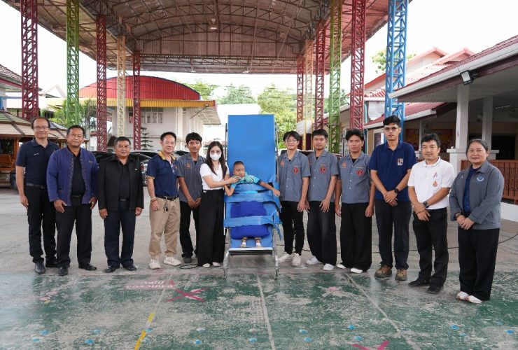 มทร.ล้านนา ตาก ส่งมอบเตียงปรับยืนด้วยไฟฟ้า