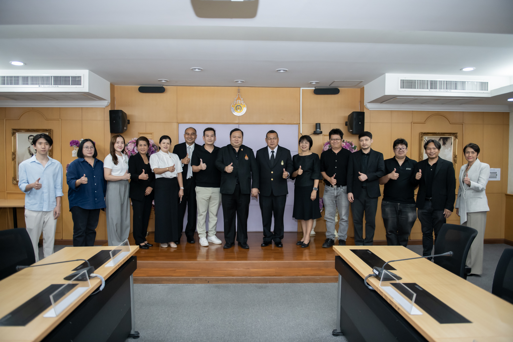 ราชมงคลพระนคร ร่วมกับ วายเอ็มเอ กรุ๊ป และมูลนิธิโซลิด ยกระดับสมุนไพรทางการแพทย์สู่สากล