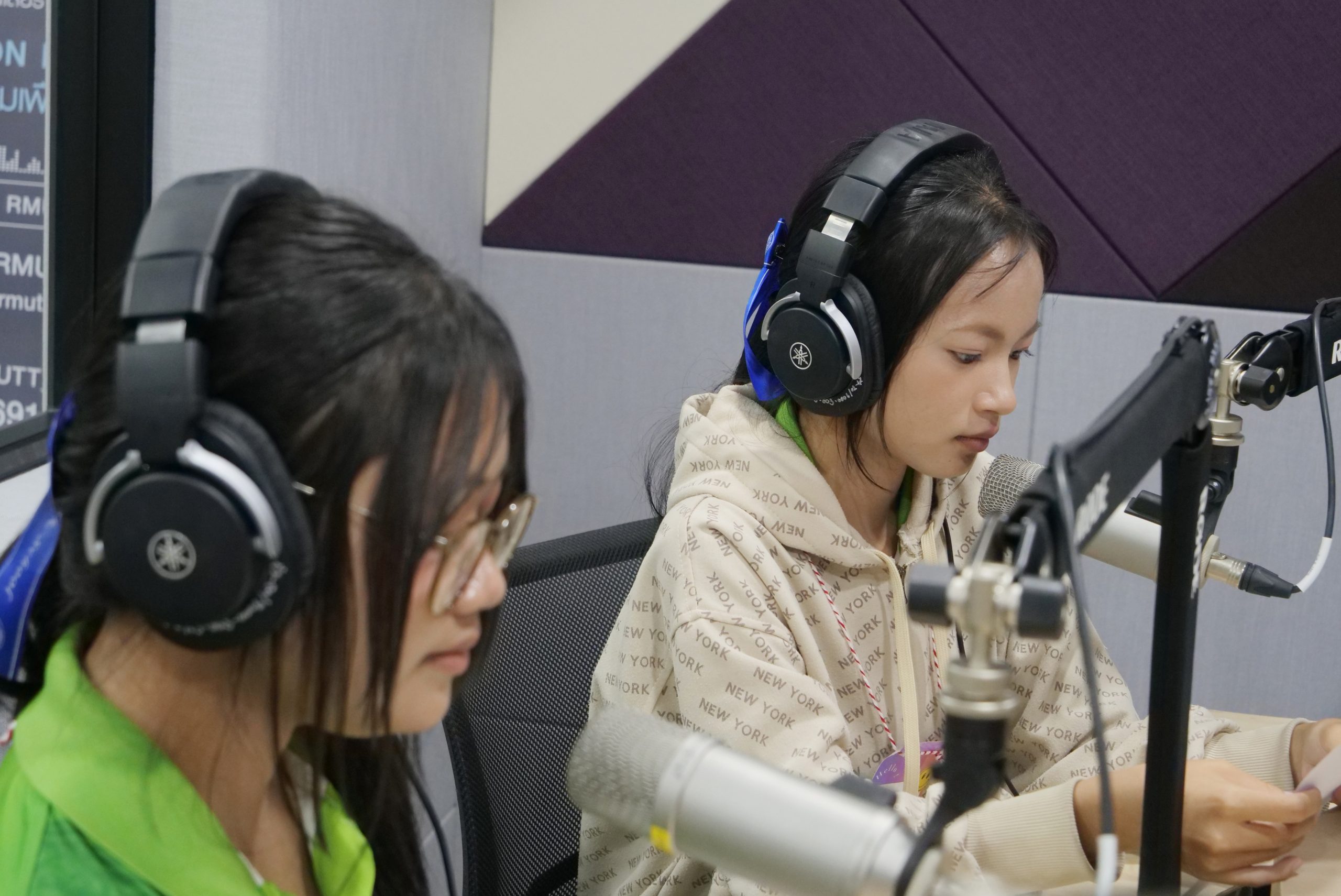 RMUTT RADIO ถ่ายทอด ศาสตร์แห่งเสียง เสริมทักษะผลิตรายการวิทยุให้กับนักเรียน ร.ร.สามโคก จ