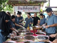 คณะเทคโนโลยีการเกษตร มทร.ธัญบุรี สืบสานภูมิปัญญากะละแมชาวมอญ
